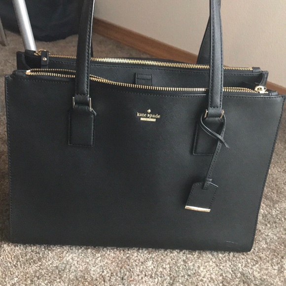 kate spade Handbags - Kate Spade Tote